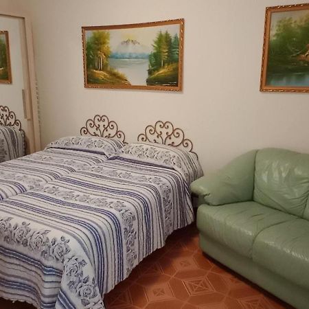 Appartamento Giusy Ventimiglia Luaran gambar