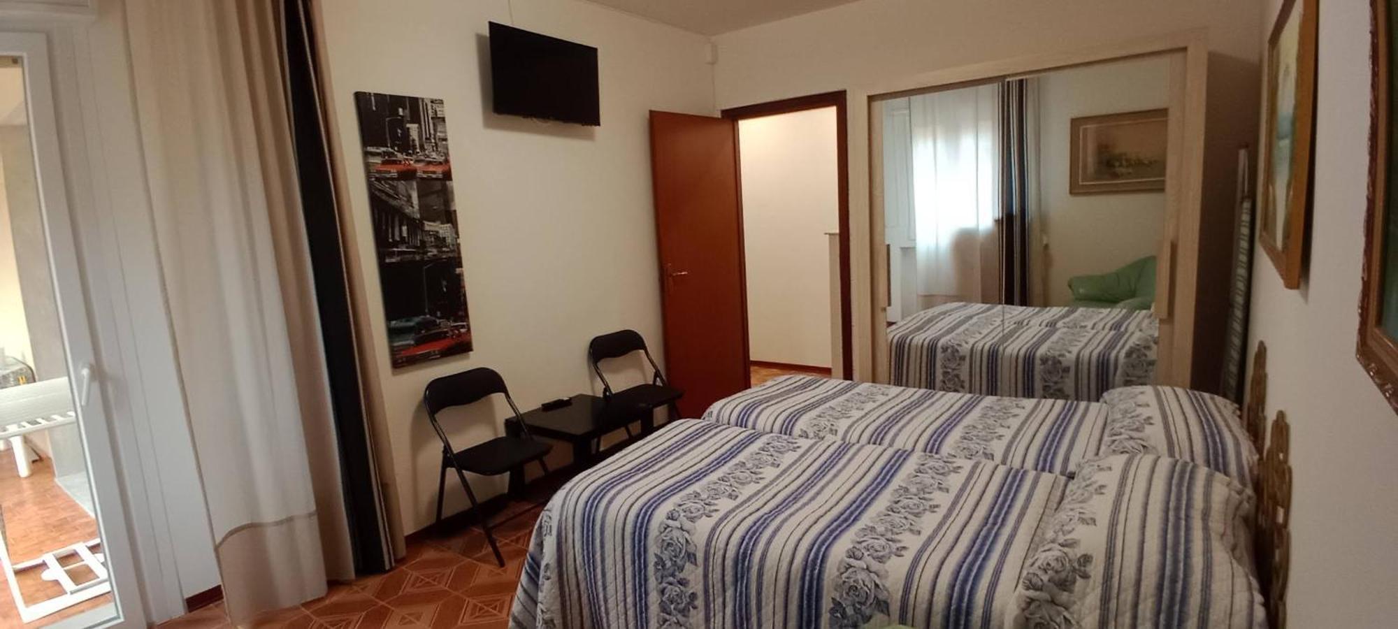 Appartamento Giusy Ventimiglia Luaran gambar