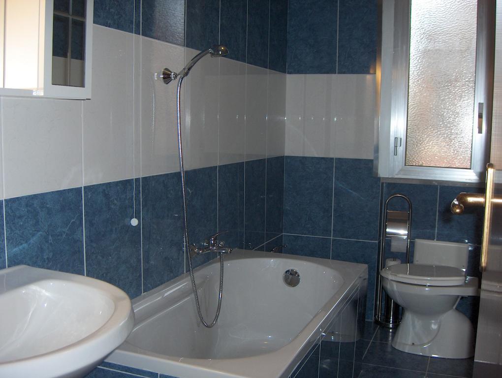Appartamento Giusy Ventimiglia Luaran gambar
