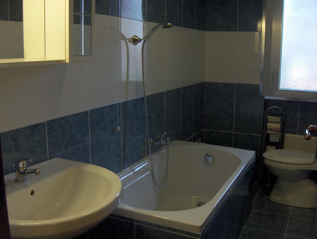 Appartamento Giusy Ventimiglia Luaran gambar